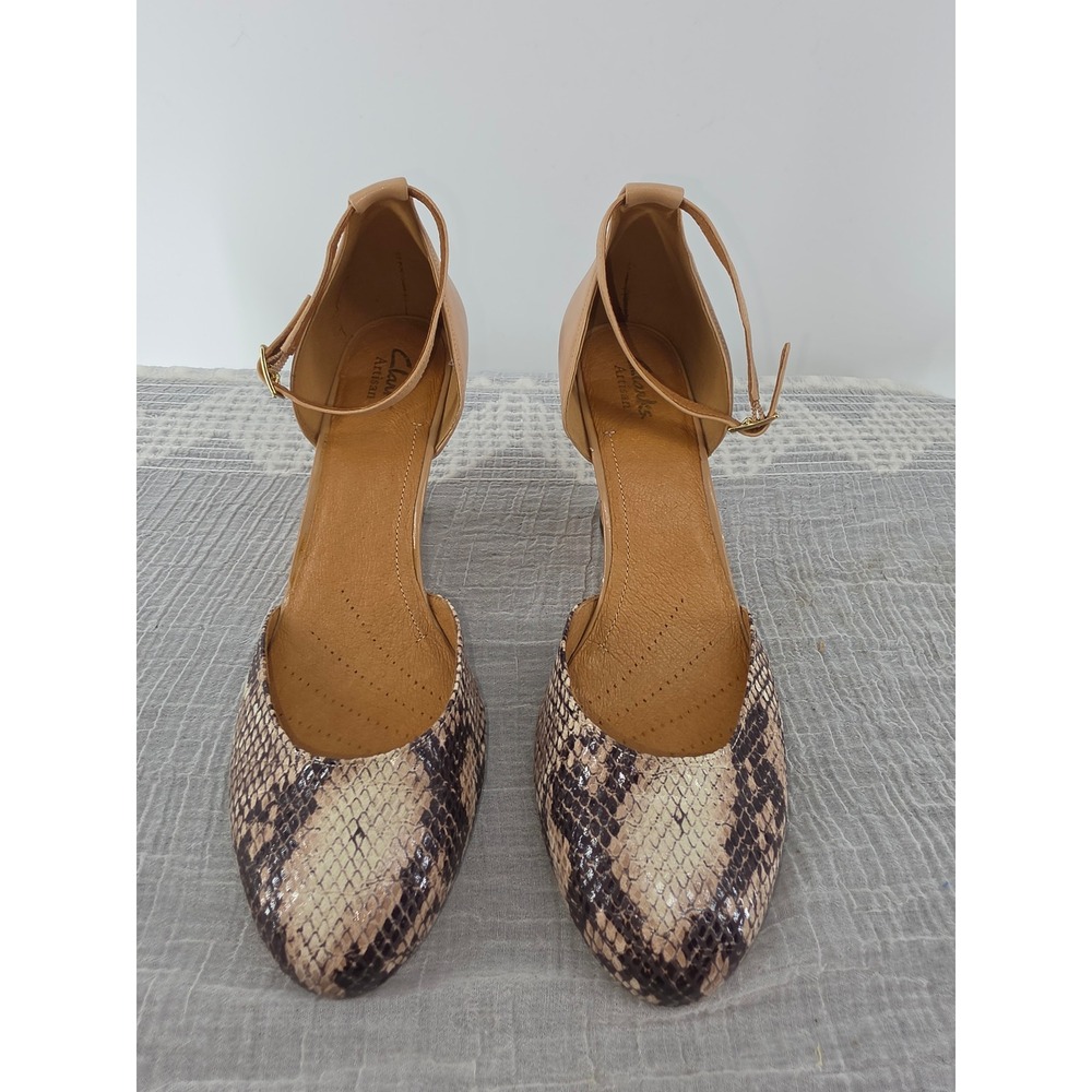 Clarks Artisan Tan Leather Snakeskin Cork Wedge Ankle Strap Sandals 26066630 9M